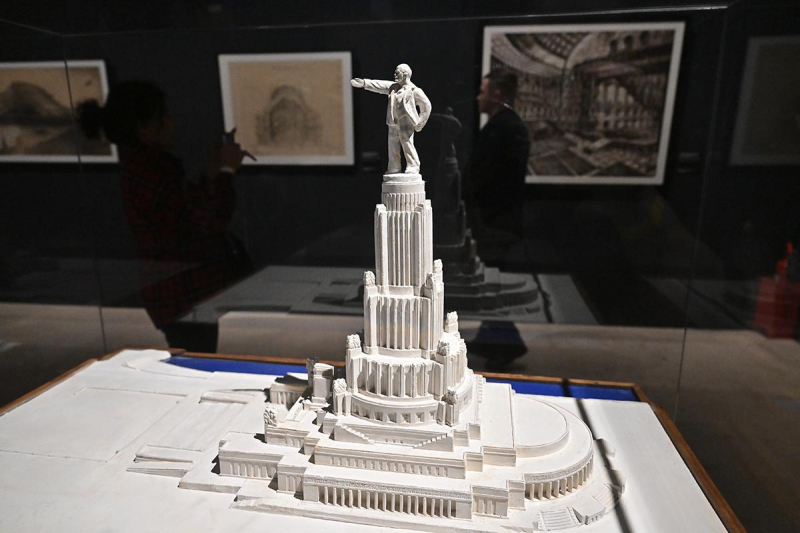 Архитектура 30-х годов: от библиотеки Ленина до театра Советской армии