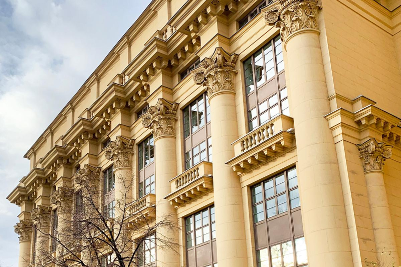 Архитектура 30-х годов: от библиотеки Ленина до театра Советской армии