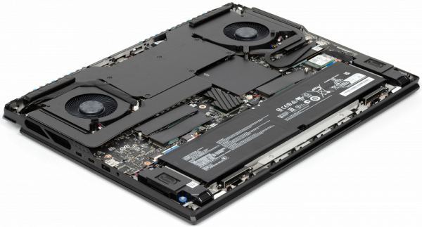 Обзор игрового ноутбука MSI Titan 18 HX AI A2XWJG-076RU с Intel Core Ultra 9 и Nvidia GeForce RTX 5090 Laptop