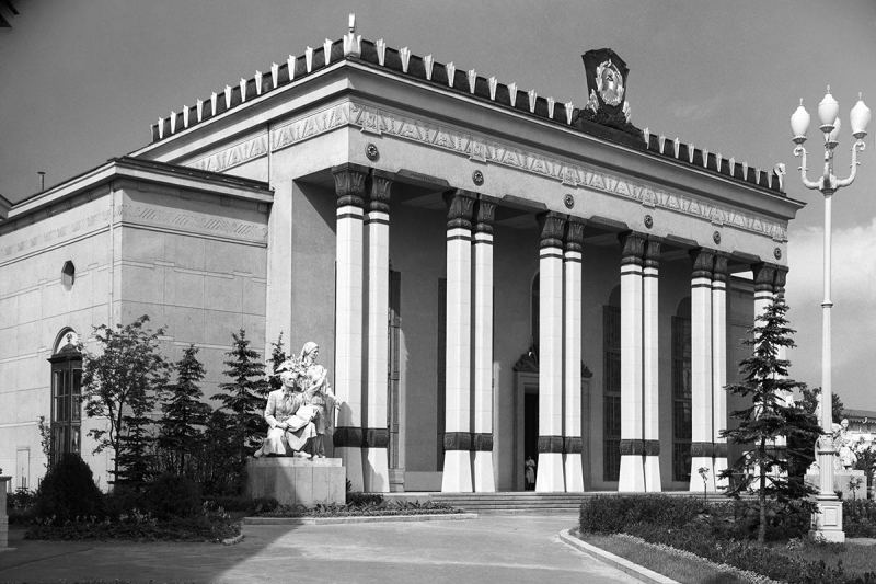 Эра сталинских высоток и восстановления городов: советский