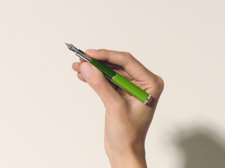 Montblanc и Уэс Андерсон выпустили коллекционную ручку в стиле культового режиссера