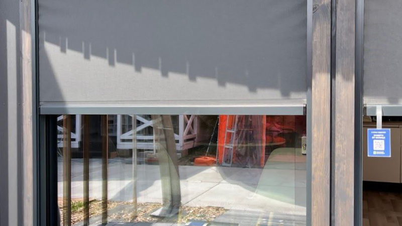 Зеркальные стены, сад без сорняков и другие новинки загородного дома