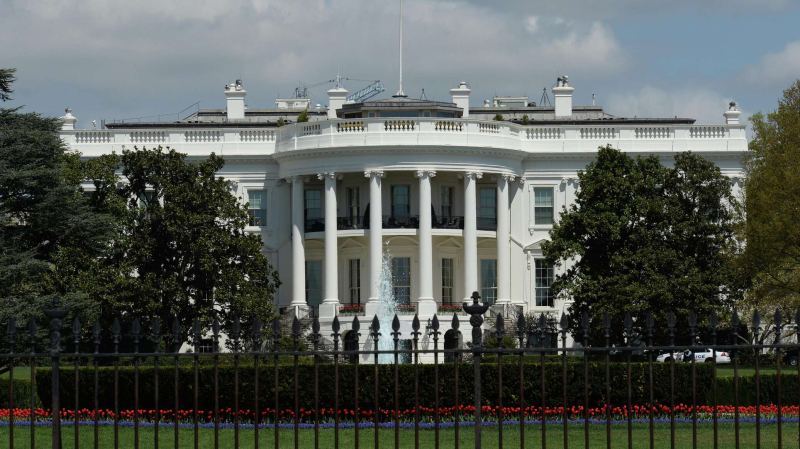 Белый дом: Трамп ознакомился с предложением Путина по ДСНВ