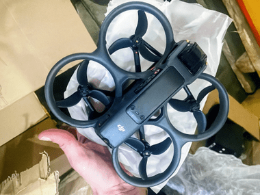 Фуры тайно провезли в Россию почти 3 тыс. дронов с системой сброса грузов, на границе сработали чётко