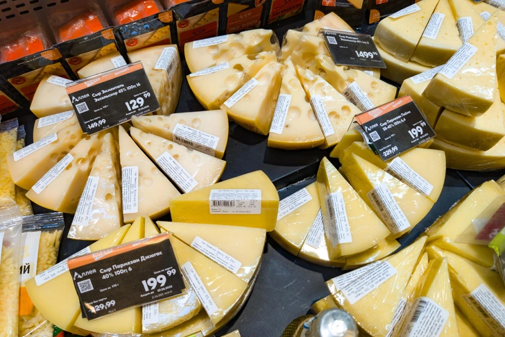 Где они нашли сыр по 1000 рублей? Проверяем статью о стоимости жизни в Екатеринбурге вместе с местным жителем