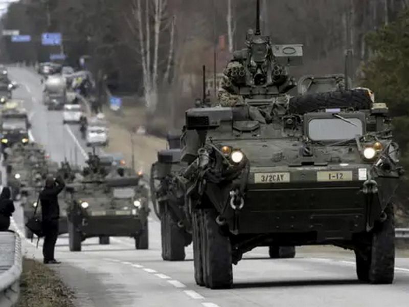 Мировая война на пороге? Колонны НАТО движутся к Петербургу — СМИ