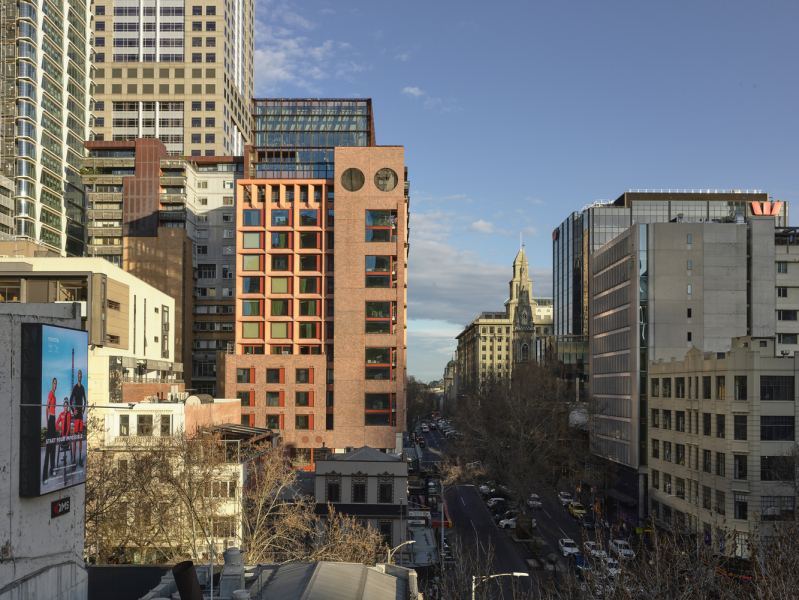 Новый отель "Мельбурн Плейс" в городе Мельбурн, Австралия