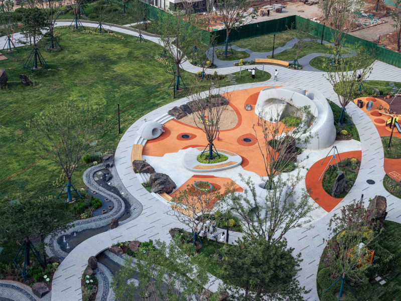 Общественный парк Боулдер (Boulder Park) в Цзинане, Китай