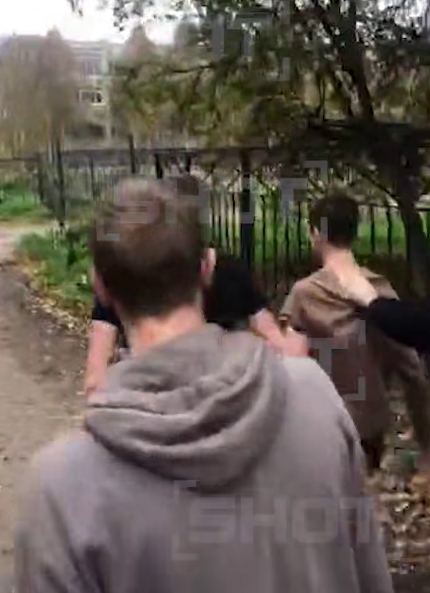 Пятерых парней, обезвредивших экс-студента Архангельского техникума, наградят