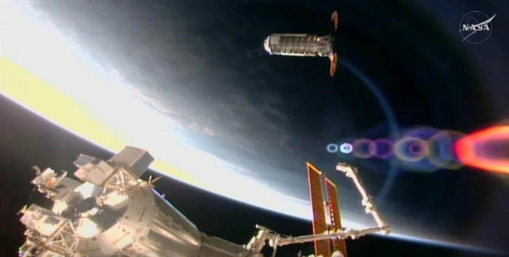 С опозданием на сутки: «проблемный» грузовой корабль Cygnus XL пристыковался к МКС