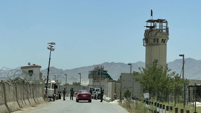 СМИ: США обсуждают с талибами возвращение своих военных на базу Баграм