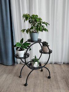 Напольная подставка для цветов