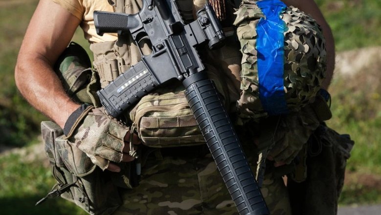 «Без распилов и воровства не обошлось»: В России раскрыли схемы поставок оружия Украине
