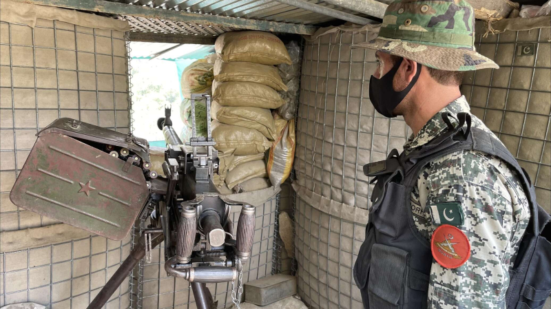 Боестолкновения начались на границе Афганистана и Пакистана