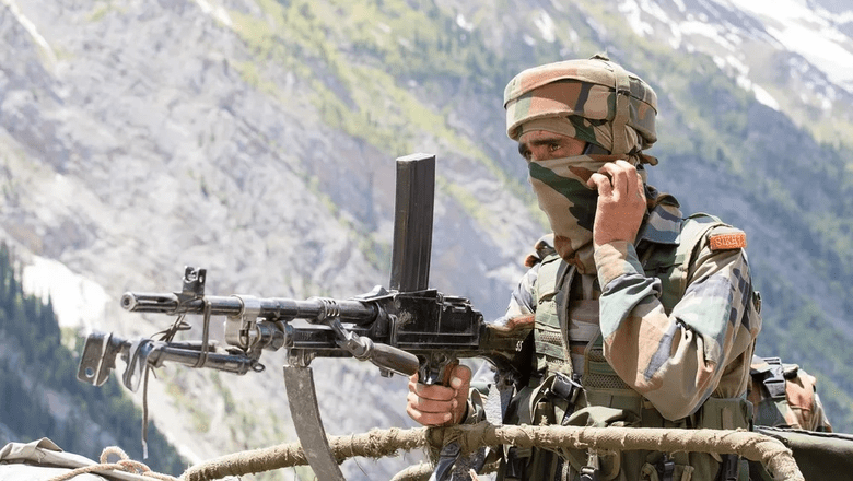 Более 10 пакистанских военных погибли в столкновениях на границе с Афганистаном