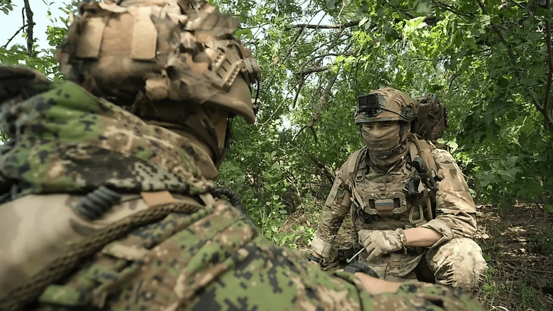 Герасимов: ВС РФ завершают разгром ВСУ в южных кварталах Купянска