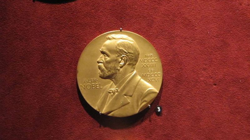 Надежды Трампа не оправдались: премия мира — у политика из Венесуэлы