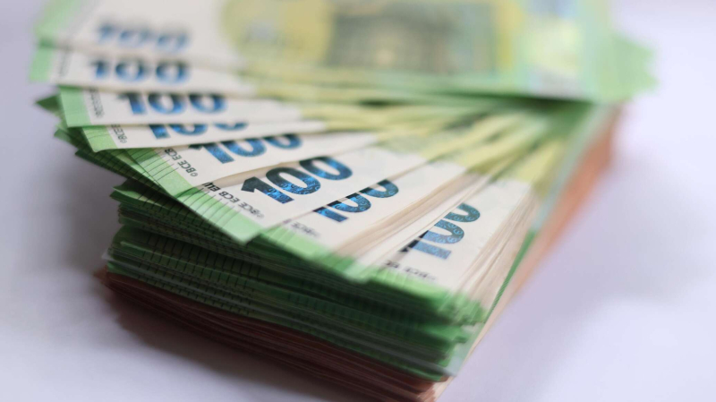 Орбан: ЕС уже потратил на Украину 180 млрд евро, расходы растут ежегодно