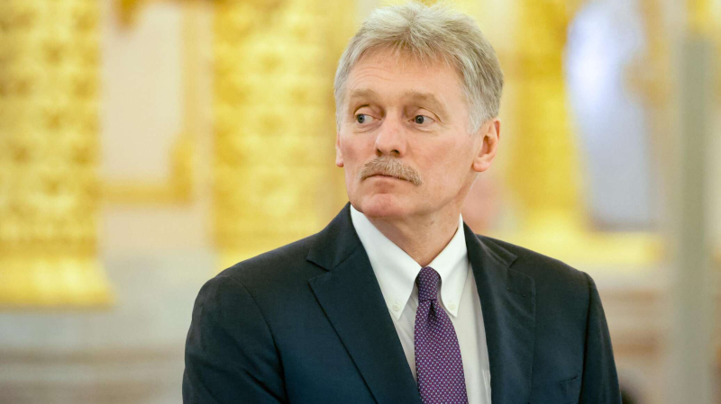 Песков: говорить об отмене саммита Путина и Трампа неправильно