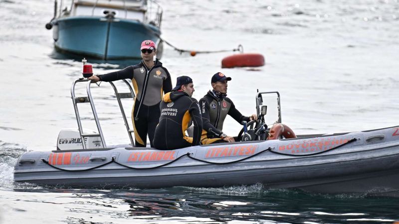 Посольство РФ: поиски пловца Свечникова в Босфоре не увенчались успехом