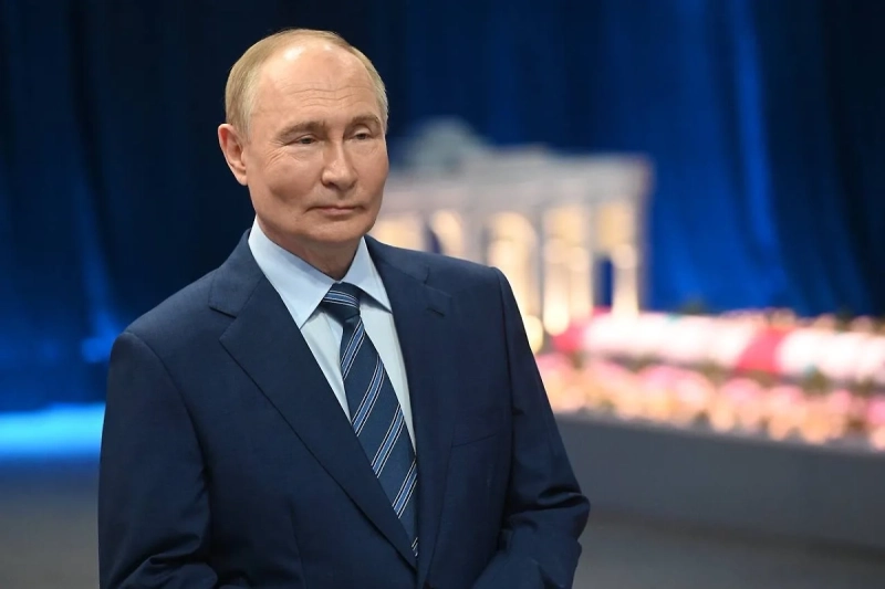 Путин присвоил звание «Мать-героиня» четырём россиянкам из разных регионов