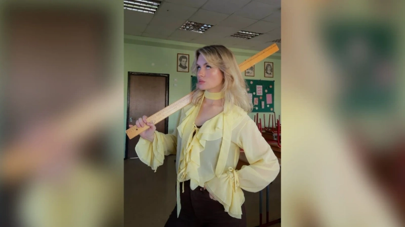 Ради них вам захочется вернуться в школу: 4 умницы и красавицы рассказали Life.ru, как ломают стереотипы о профессии учителя