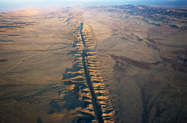 Разгадана связь мощных землетрясений: они могут произойти одно за другим на побережье США