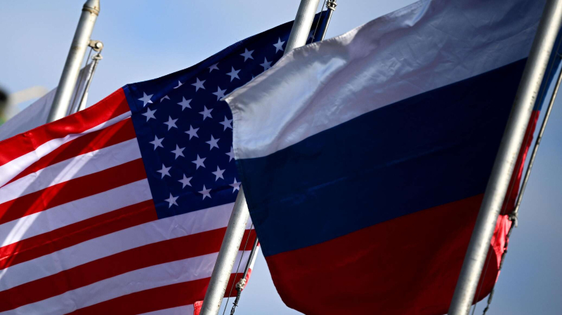 Россия не прерывала диалог с США по украинскому урегулированию