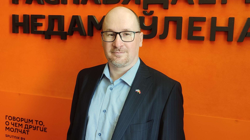 Шимов: есть несколько сценариев завершения конфликта на Украине