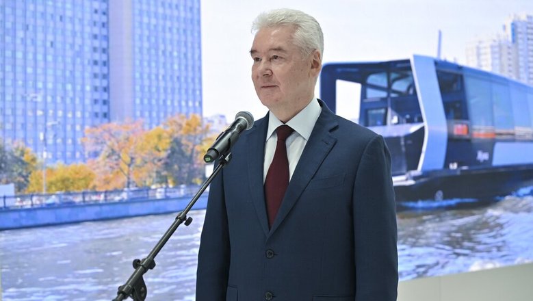 Собянин поздравил работников городского транспорта с профессиональным праздником