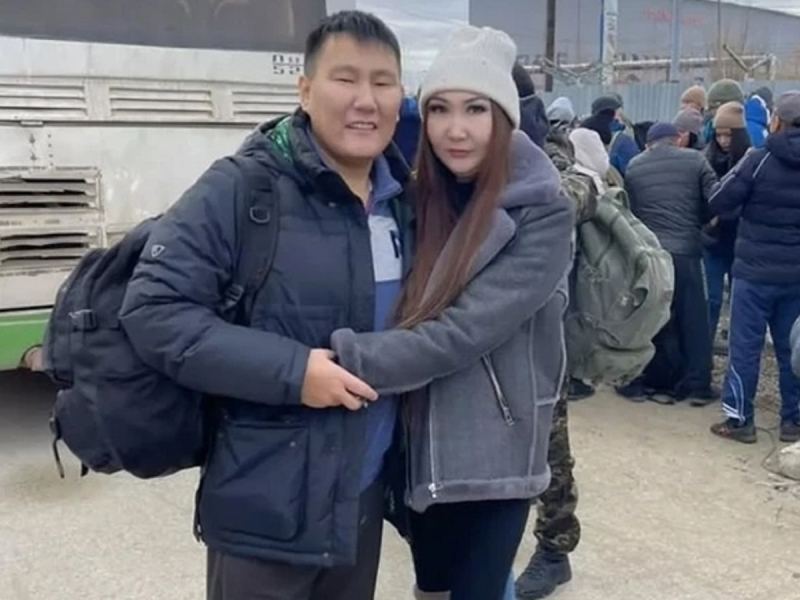 В Якутии 16-летнего дочь погибшего на СВО коммуниста жестоко убила мать и брата