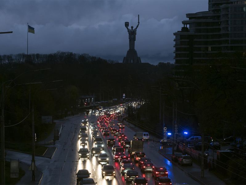 ВС РФ устроили хаос на Украине: целые регионы погрузились во тьму