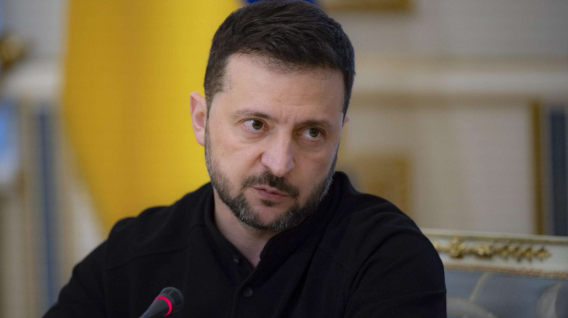 Зеленский заявил, что обсуждал с Трампом участие в переговорах в Будапеште