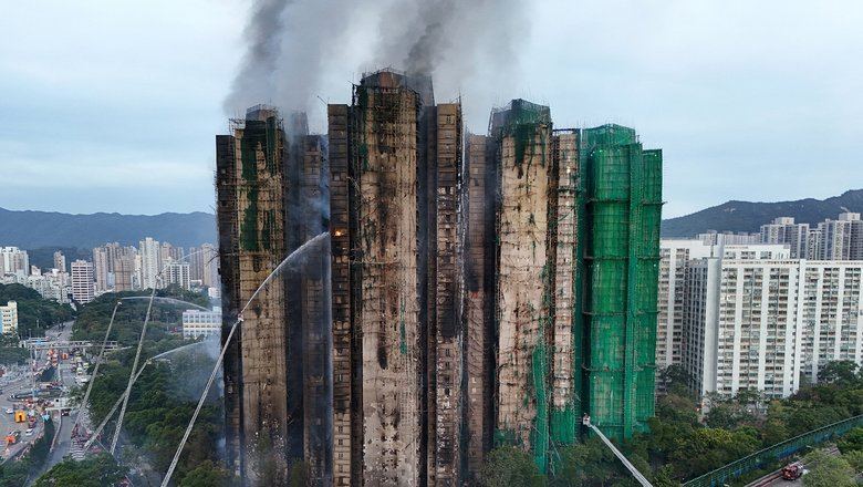 Число погибших при пожаре в Гонконге выросло до 146 человек