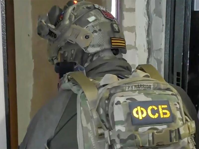 ФСБ: СБУ пытались взорвать самолет с высокопоставленным российским чиновником