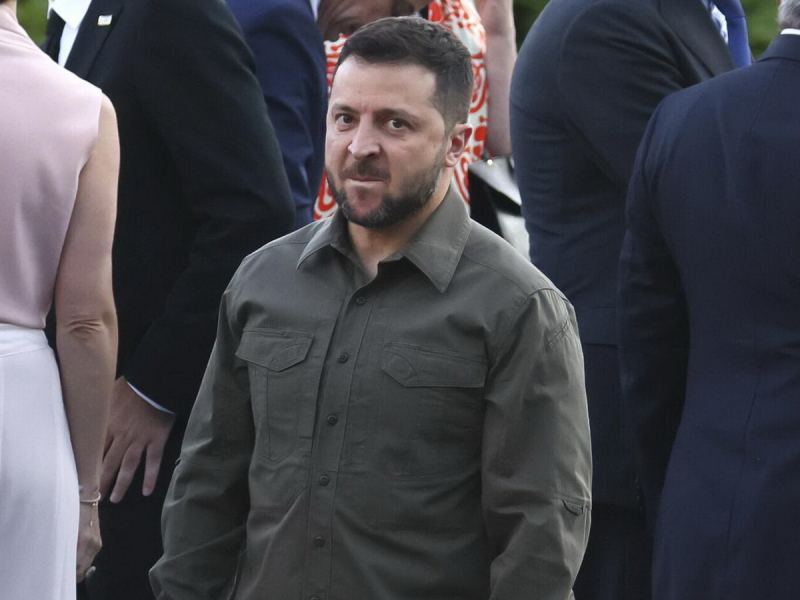 «Исчезнет внезапно»: появились реальные сценарии ликвидации Зеленского