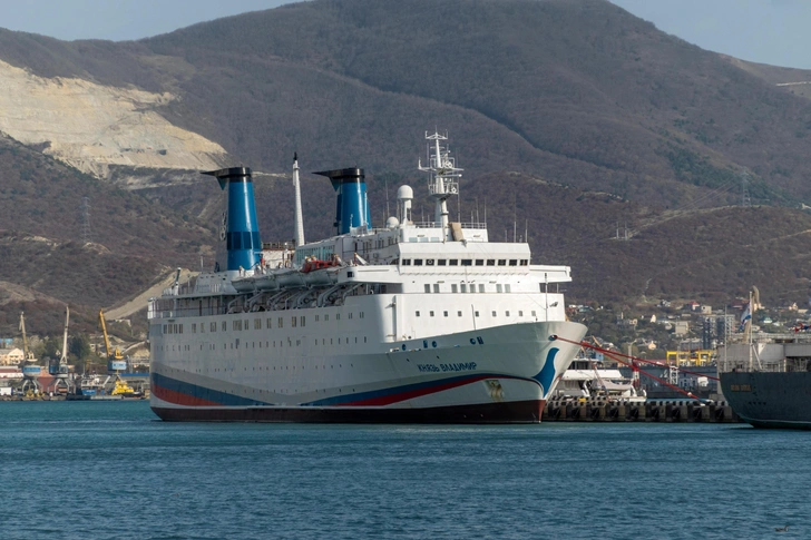 Одни убытки: круизная компания второй раз пытается продать лайнер «Князь Владимир» — уже за ₽873,5 млн