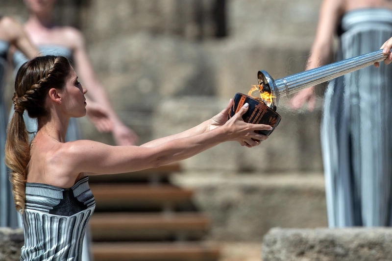 Олимпийский огонь для зимних Игр-2026 зажжён в Древней Олимпии