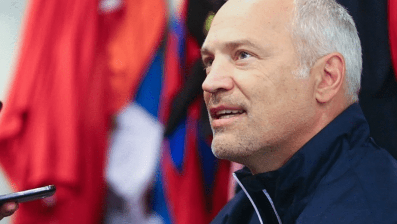 Олимпийского чемпиона по хоккею Прохорова внесли в базу «Миротворец»