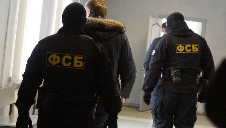 Операцию ФСБ по предотвращению теракта против чиновника сняли на видео