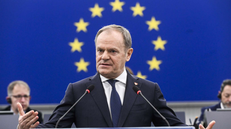 Орбан назвал Туска "самым громким поджигателем войны" в Европе