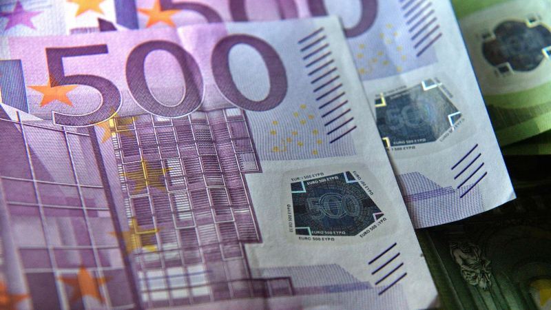 Орбан рассказал, что может привести к краху евро