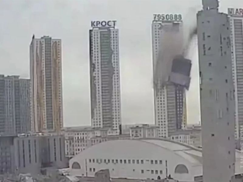 При сносе горнолыжного комплекса в Красногорске повреждено 140 машин: инцидент попал на видео