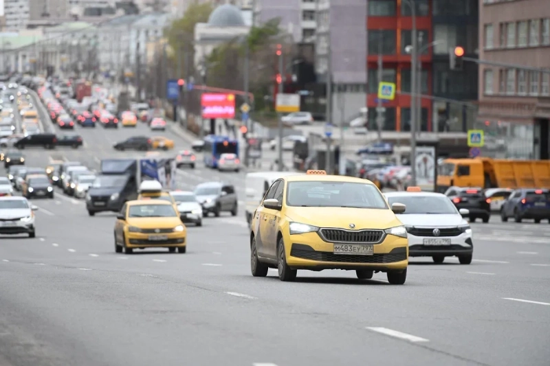 Путин утвердил стратегию повышения безопасности на дорогах в России до 2036 года