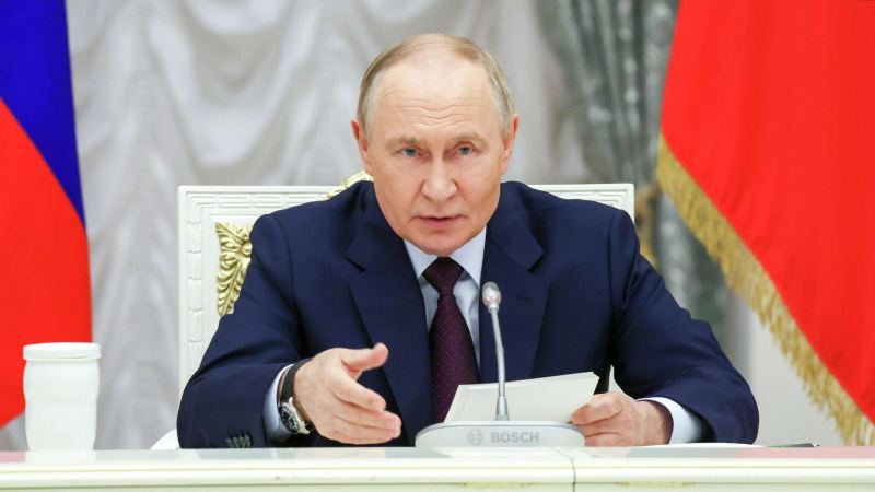 Путин: западные спецслужбы ставят задачу раскачать Россию