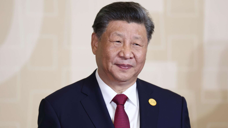 Си Цзиньпин поручил взять под жесткий контроль "хаос в интернете"