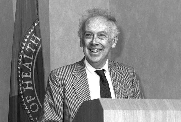 Умер Джеймс Уотсон — легендарный биолог, открывший структуру ДНК