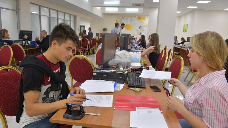 В России хотят ужесточить прием иностранцев в колледжи: что с них планируют требовать