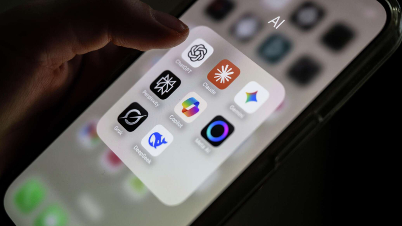 ChatGPT еженедельно используют 800 миллионов человек