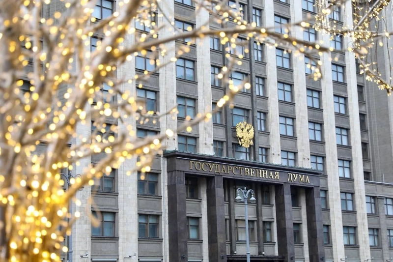 Госдума снизила возраст принесения присяги гражданина РФ до 14 лет